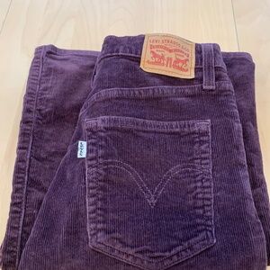 Levis Ribcage Cords - plum colored 28w/32L